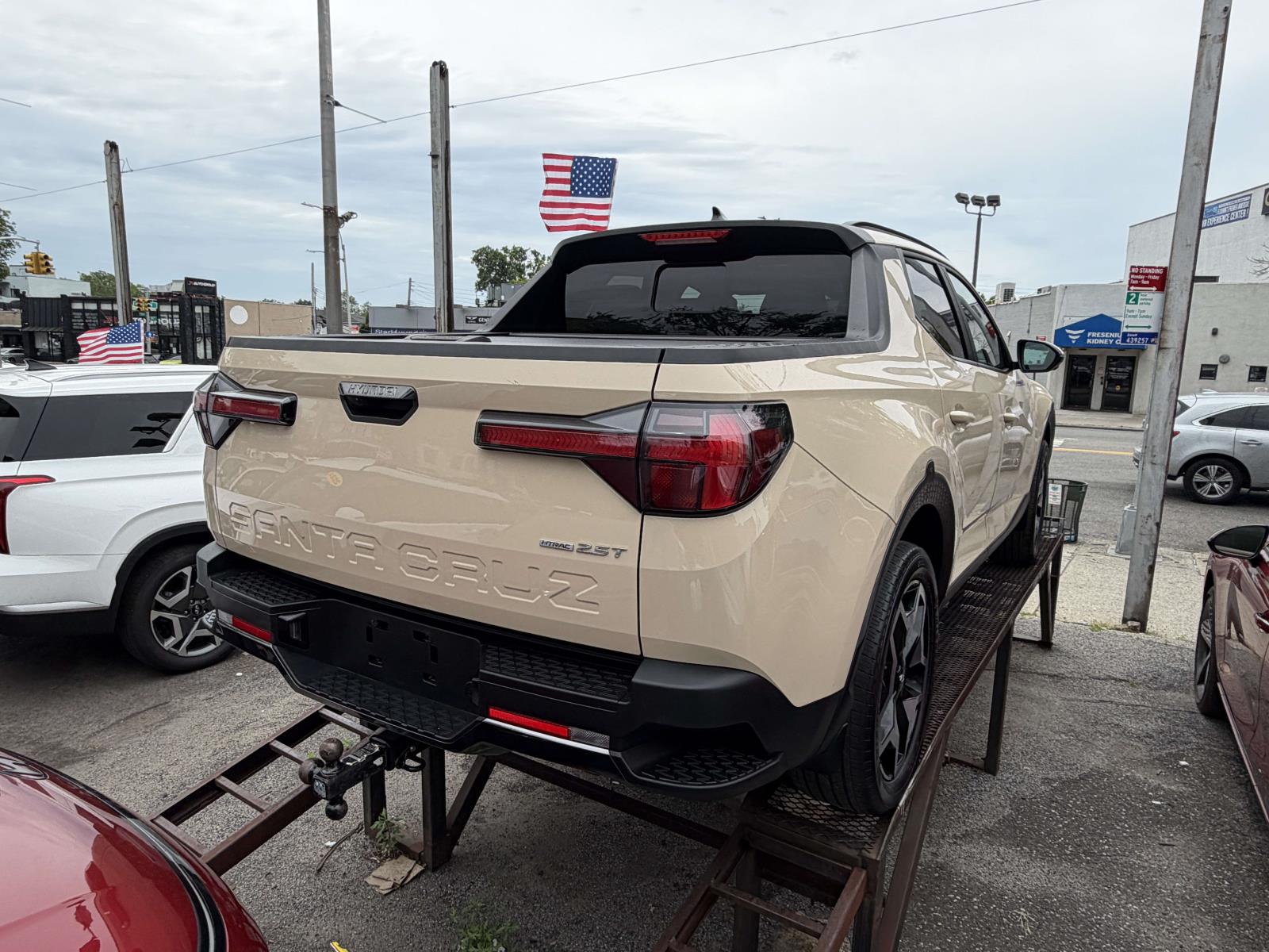 used 2022 Hyundai Santa Cruz car, priced at $23,995