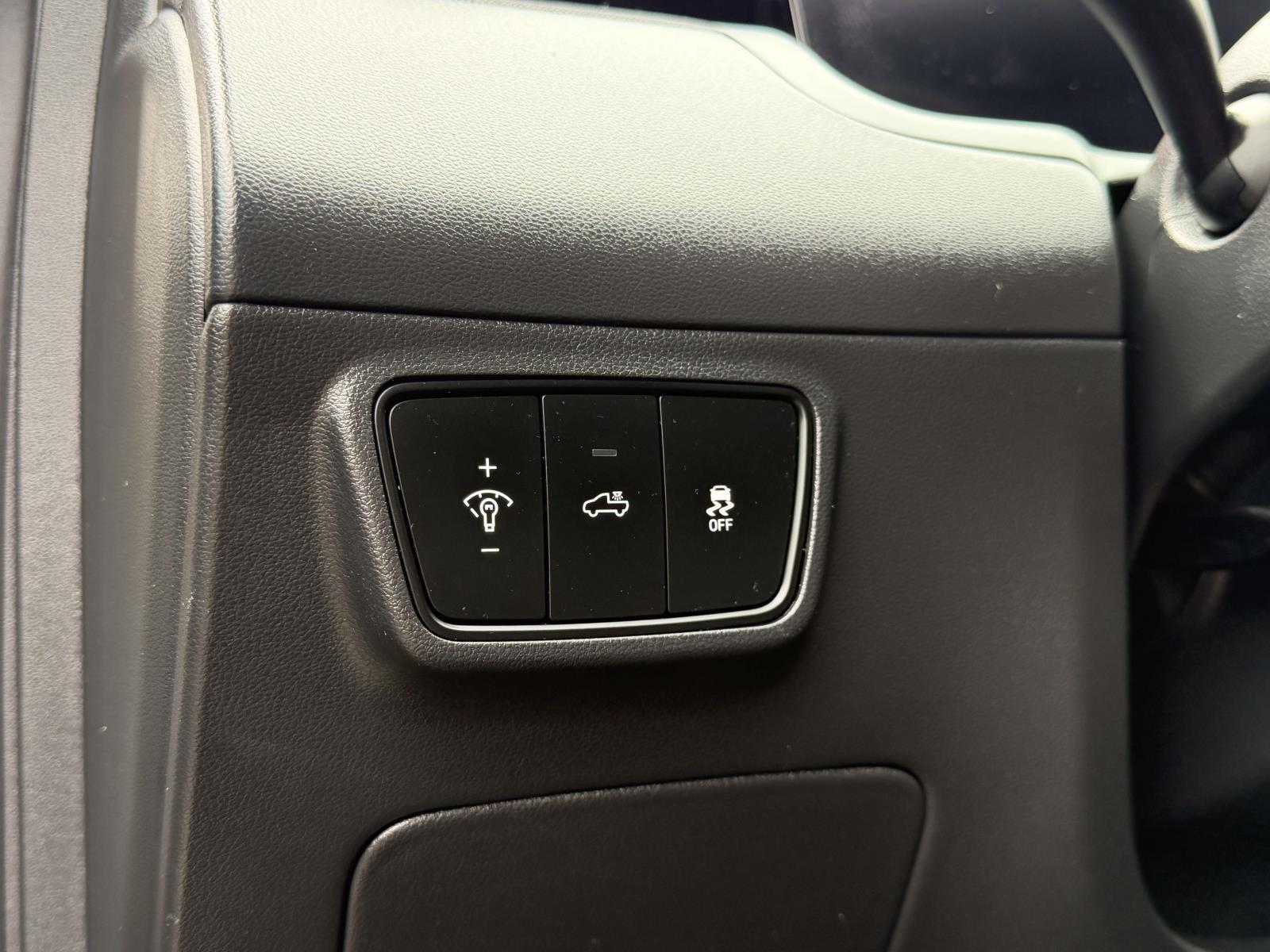 used 2022 Hyundai Santa Cruz car, priced at $23,995