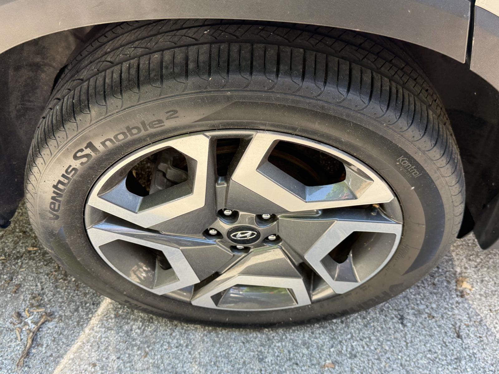 used 2025 Hyundai Palisade car, priced at $38,995
