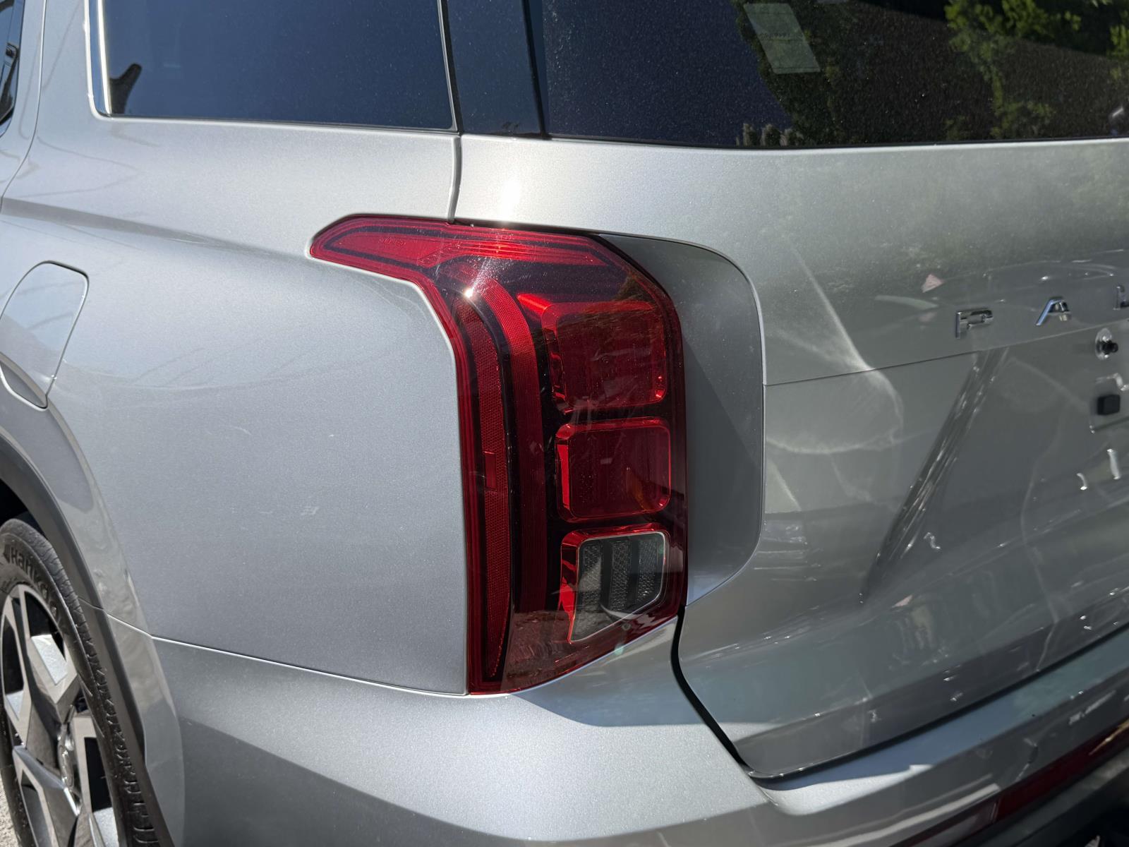used 2025 Hyundai Palisade car, priced at $38,995