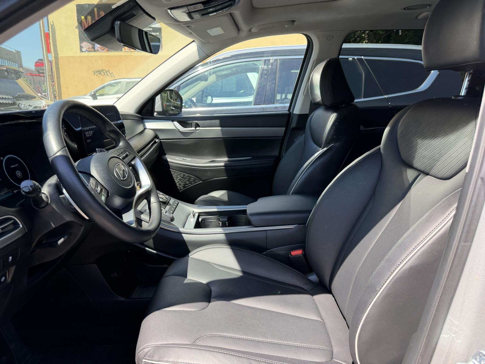 used 2025 Hyundai Palisade car, priced at $38,995