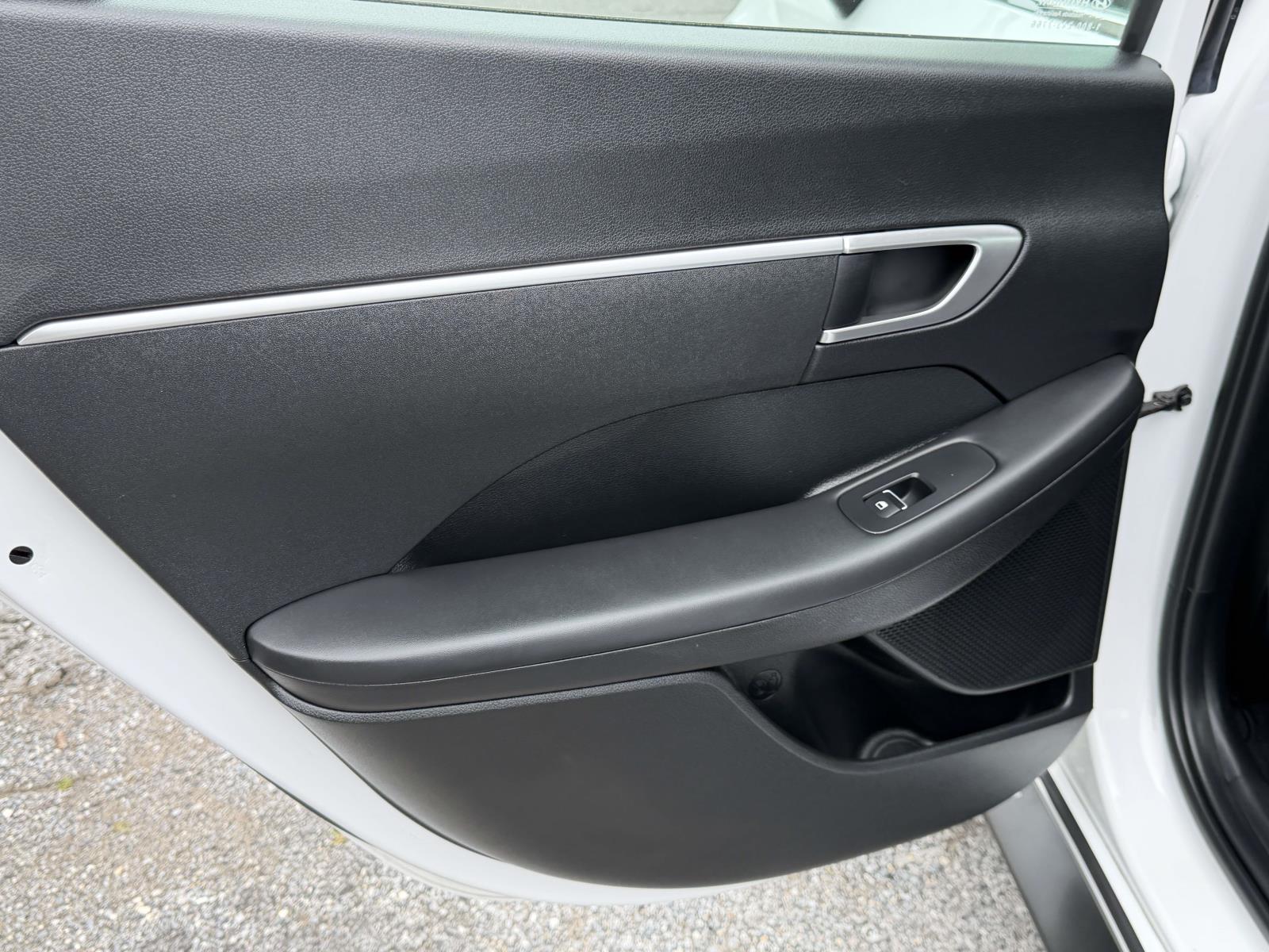 used 2023 Hyundai Sonata car, priced at $19,995