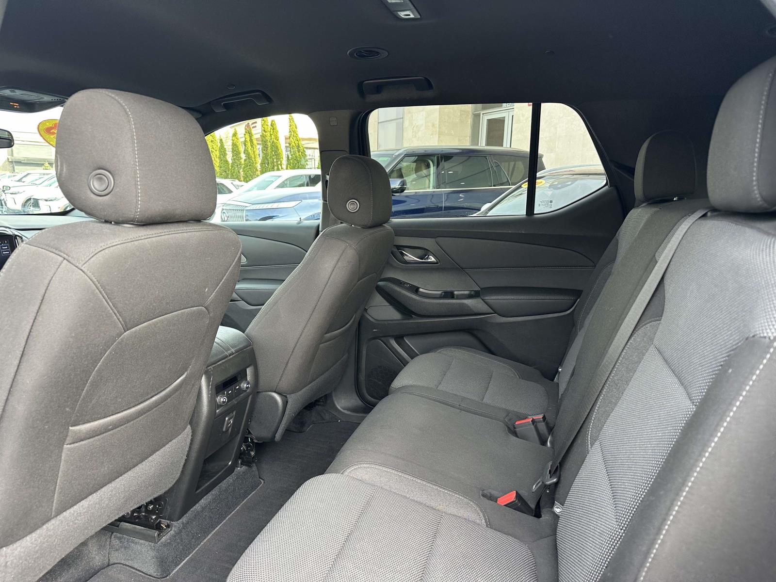 used 2023 Chevrolet Traverse car