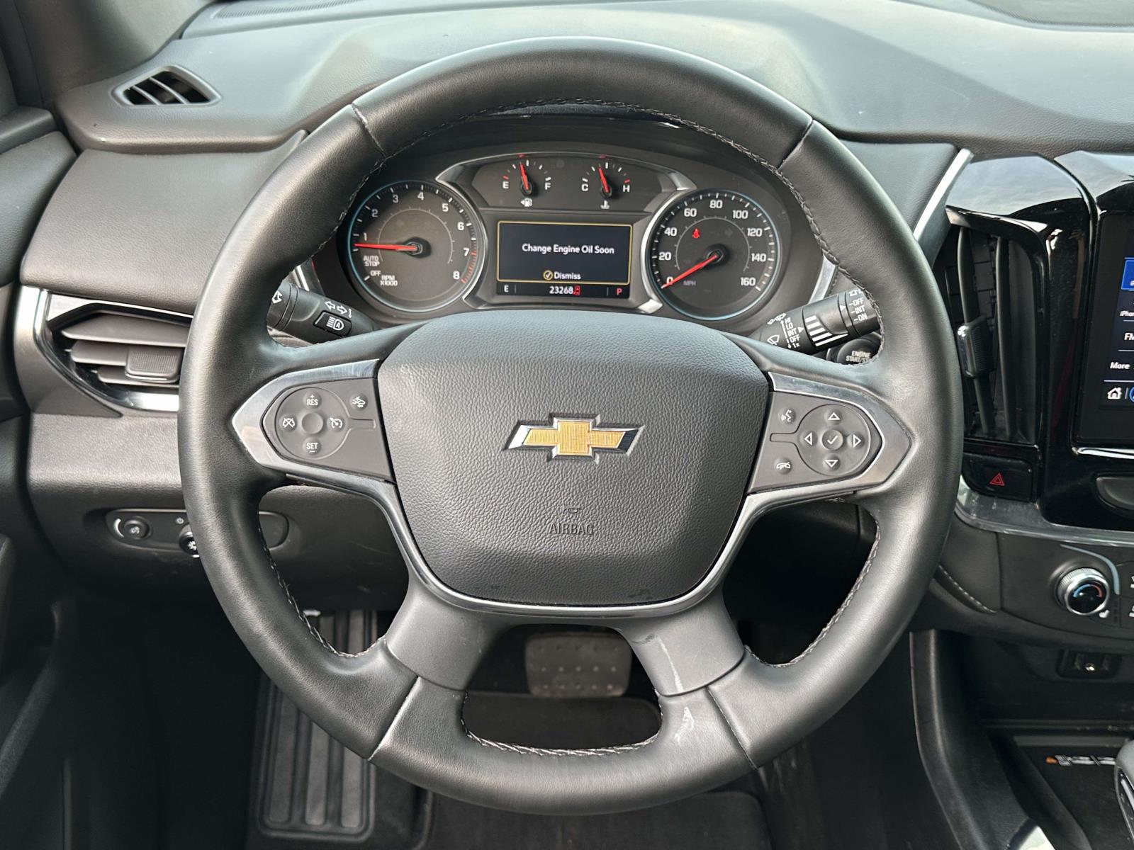 used 2023 Chevrolet Traverse car