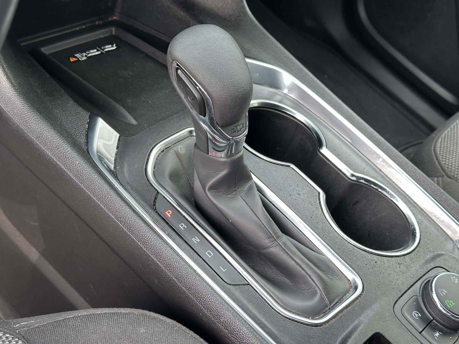 used 2023 Chevrolet Traverse car