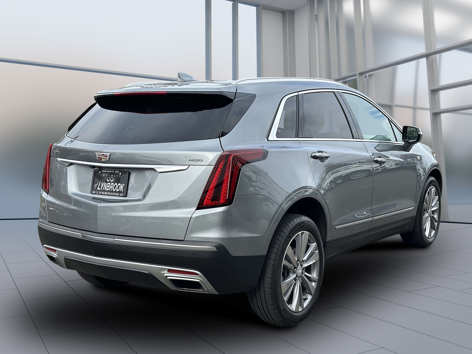 used 2023 Cadillac XT5 car, priced at $34,409