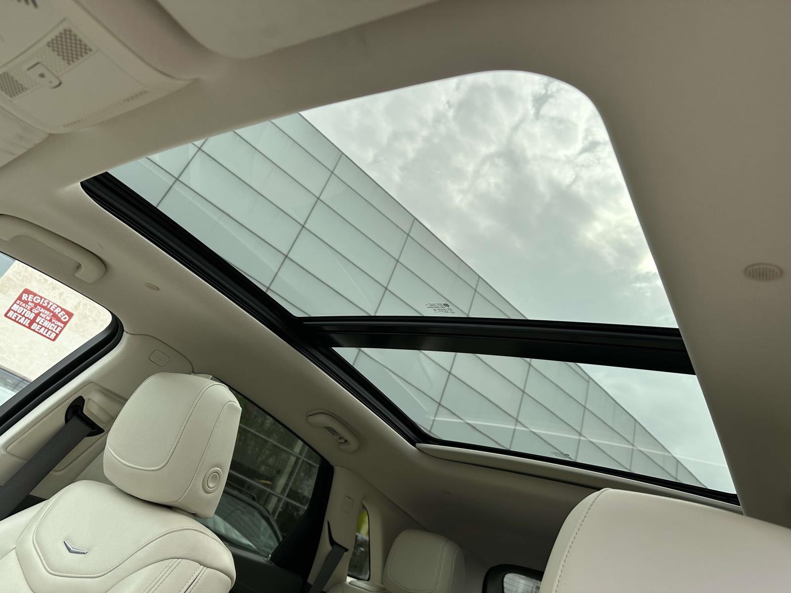 used 2023 Cadillac XT5 car, priced at $34,409