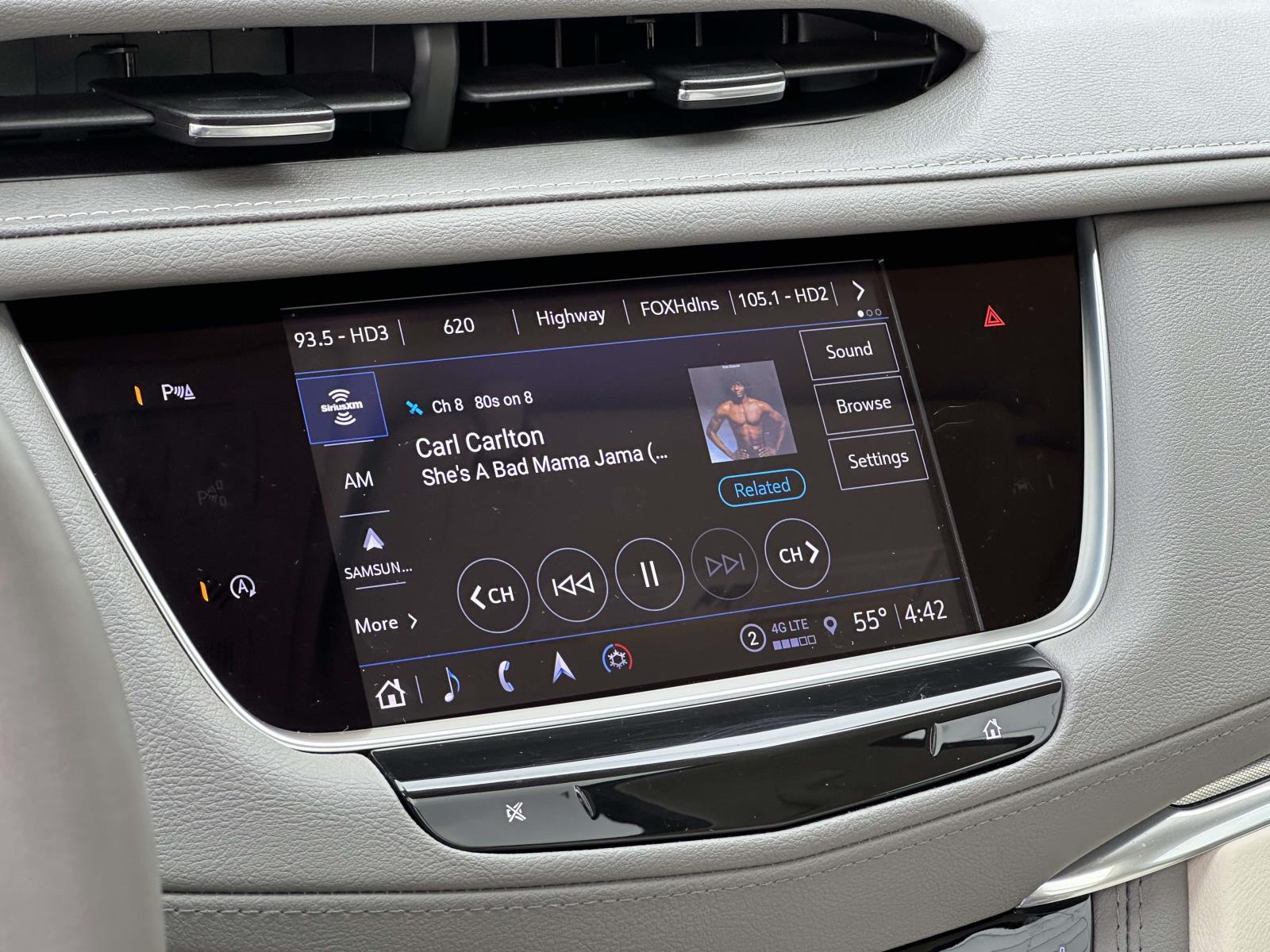 used 2023 Cadillac XT5 car, priced at $34,409