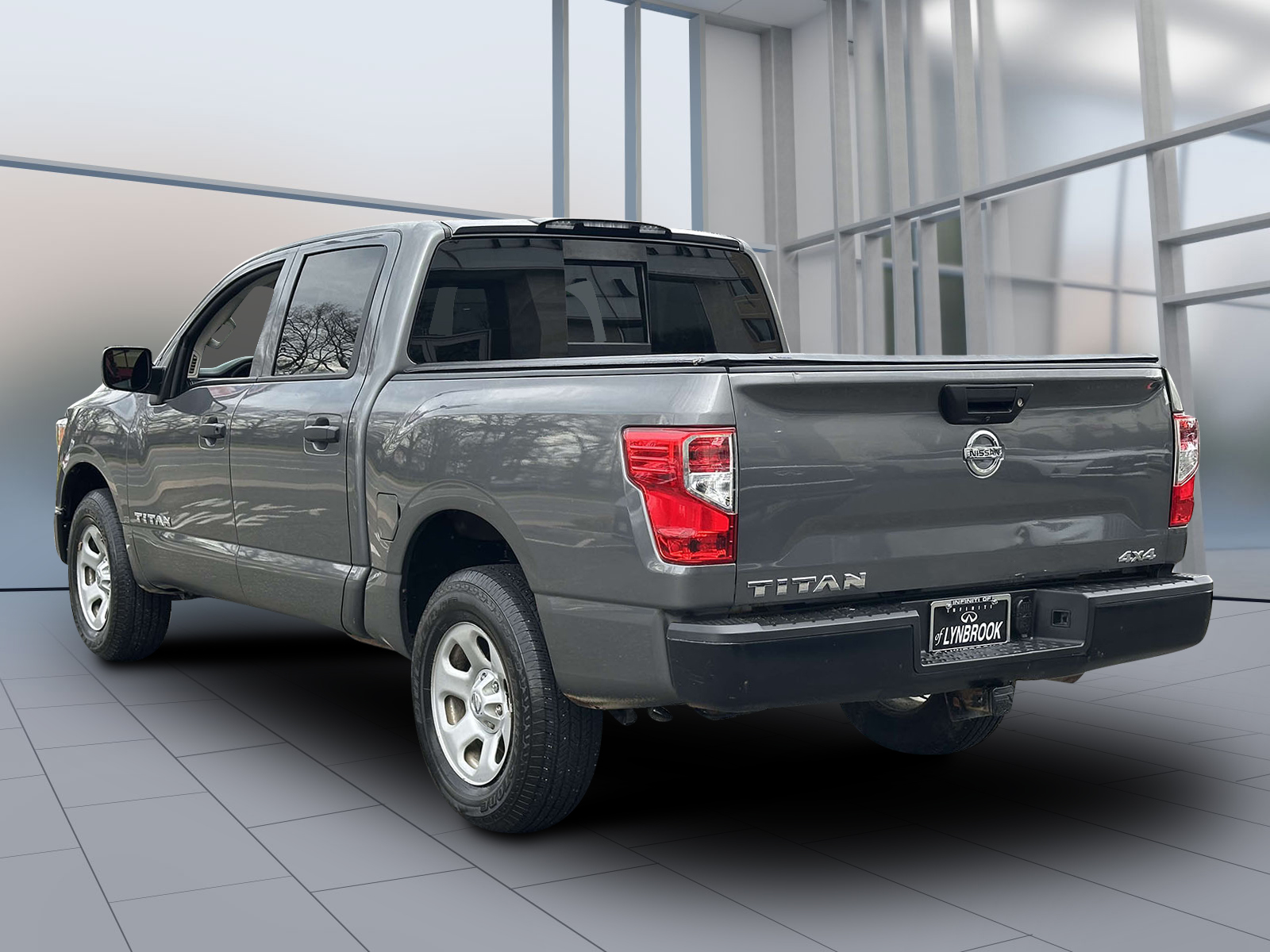 used 2019 Nissan Titan car, priced at $24,318