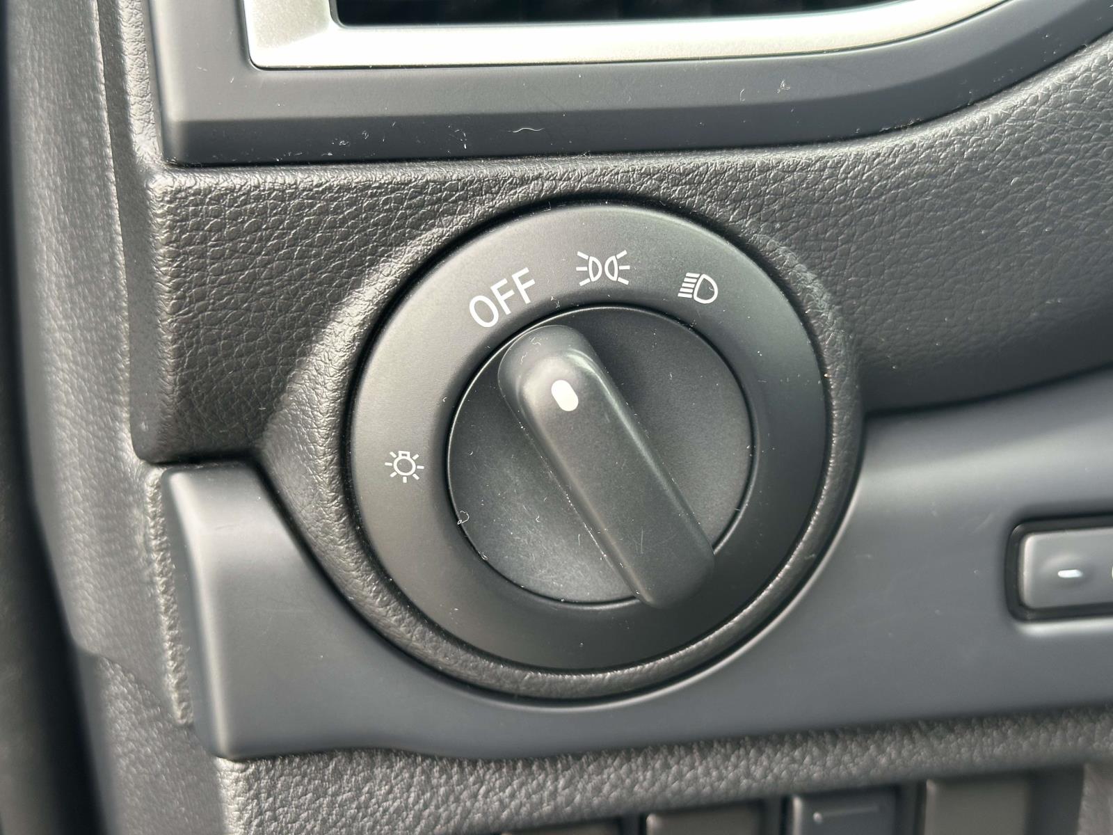 used 2019 Nissan Titan car, priced at $24,318