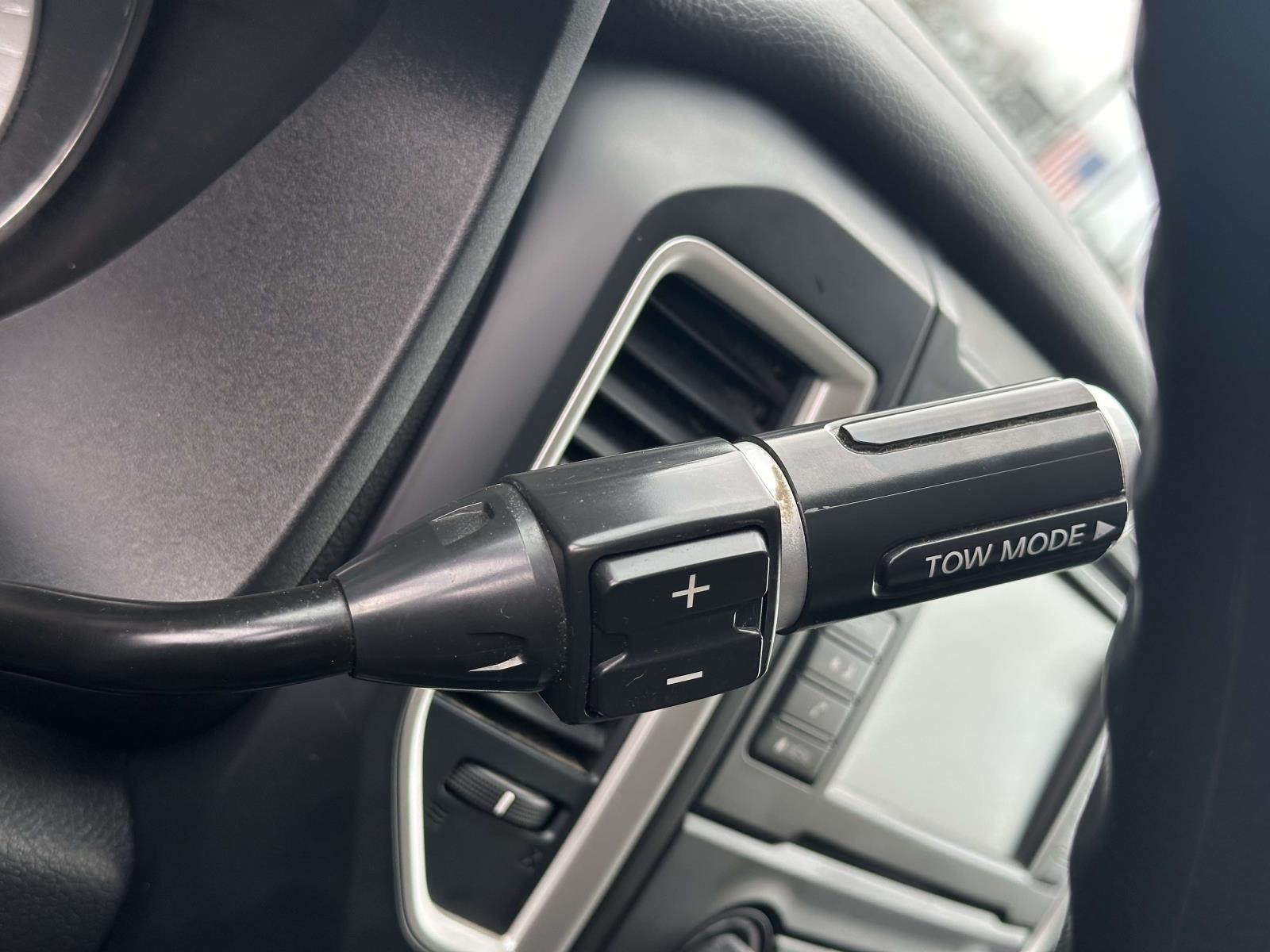 used 2019 Nissan Titan car, priced at $24,318