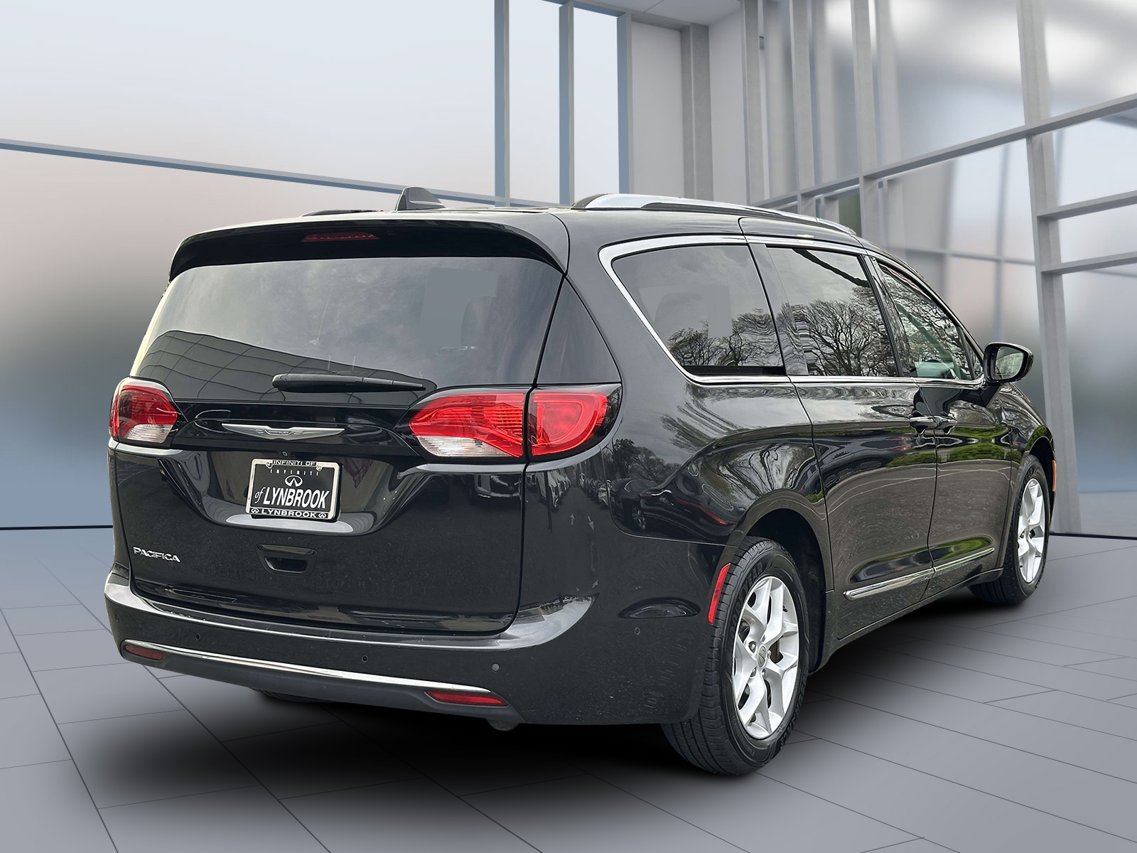 used 2017 Chrysler Pacifica car, priced at $13,425