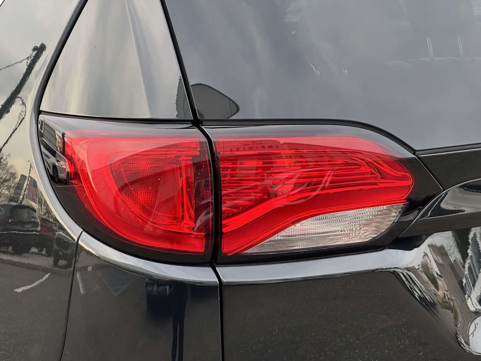 used 2017 Chrysler Pacifica car, priced at $13,425