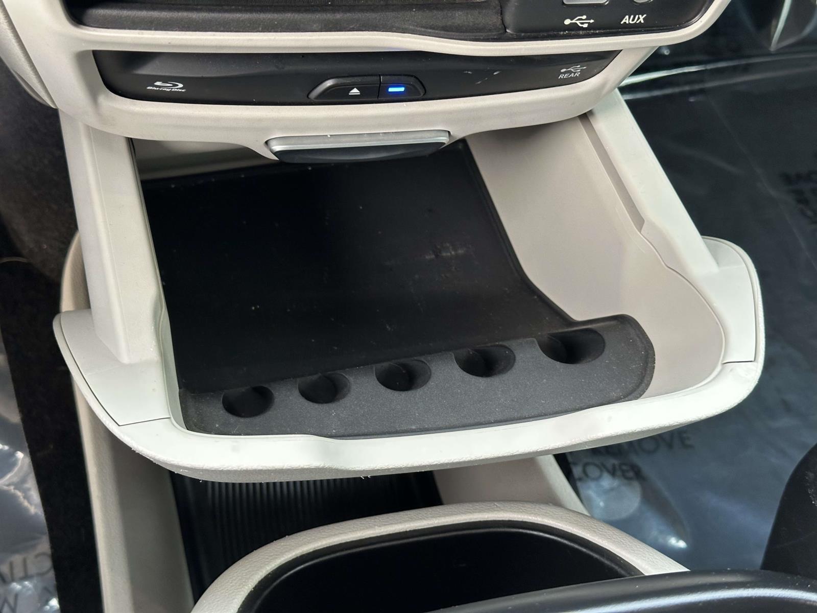 used 2017 Chrysler Pacifica car, priced at $13,425