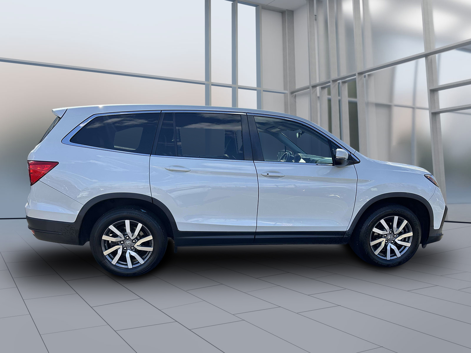 used 2020 Honda Pilot car, priced at $27,501