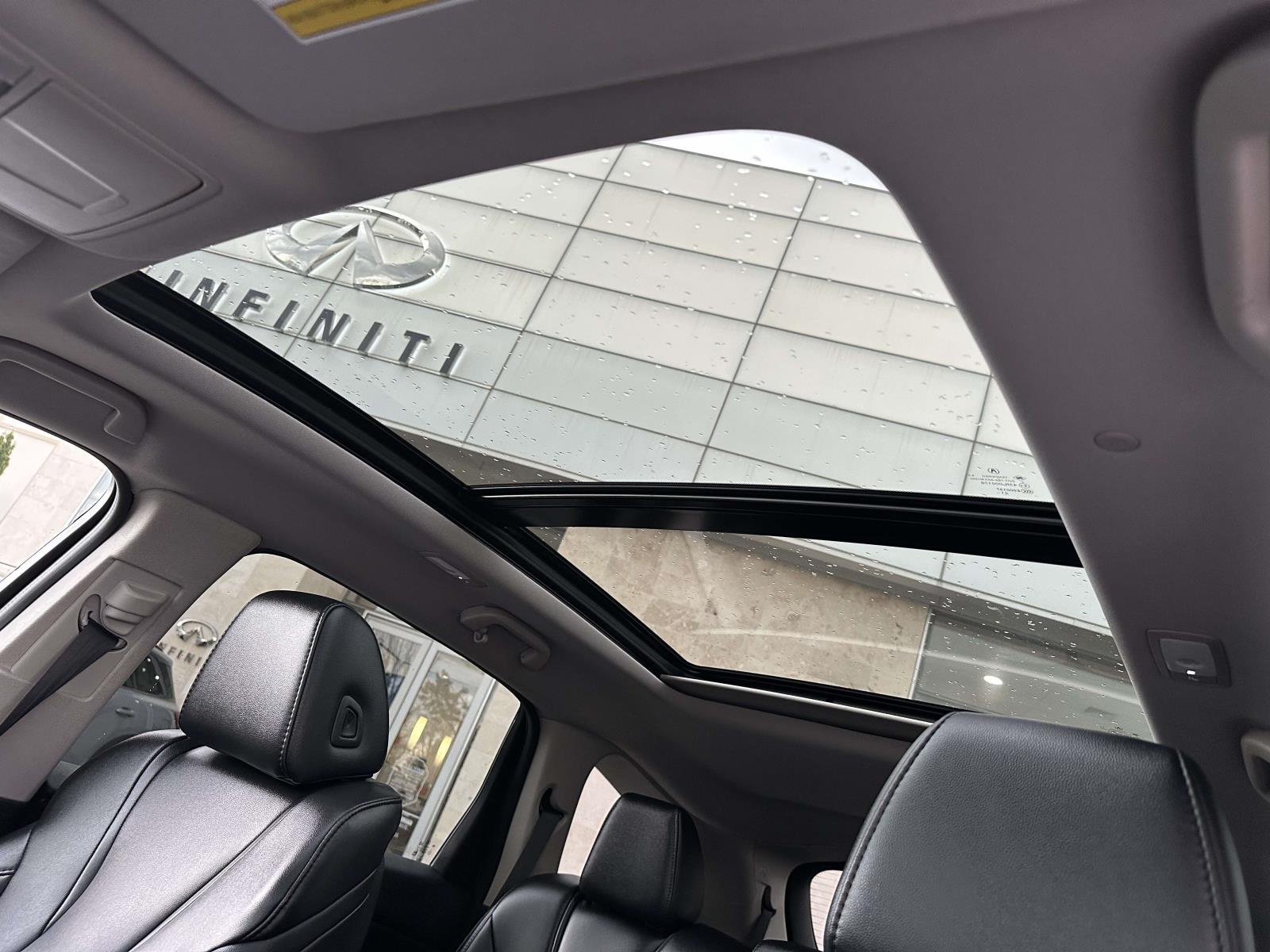 used 2023 Acura MDX car, priced at $35,998