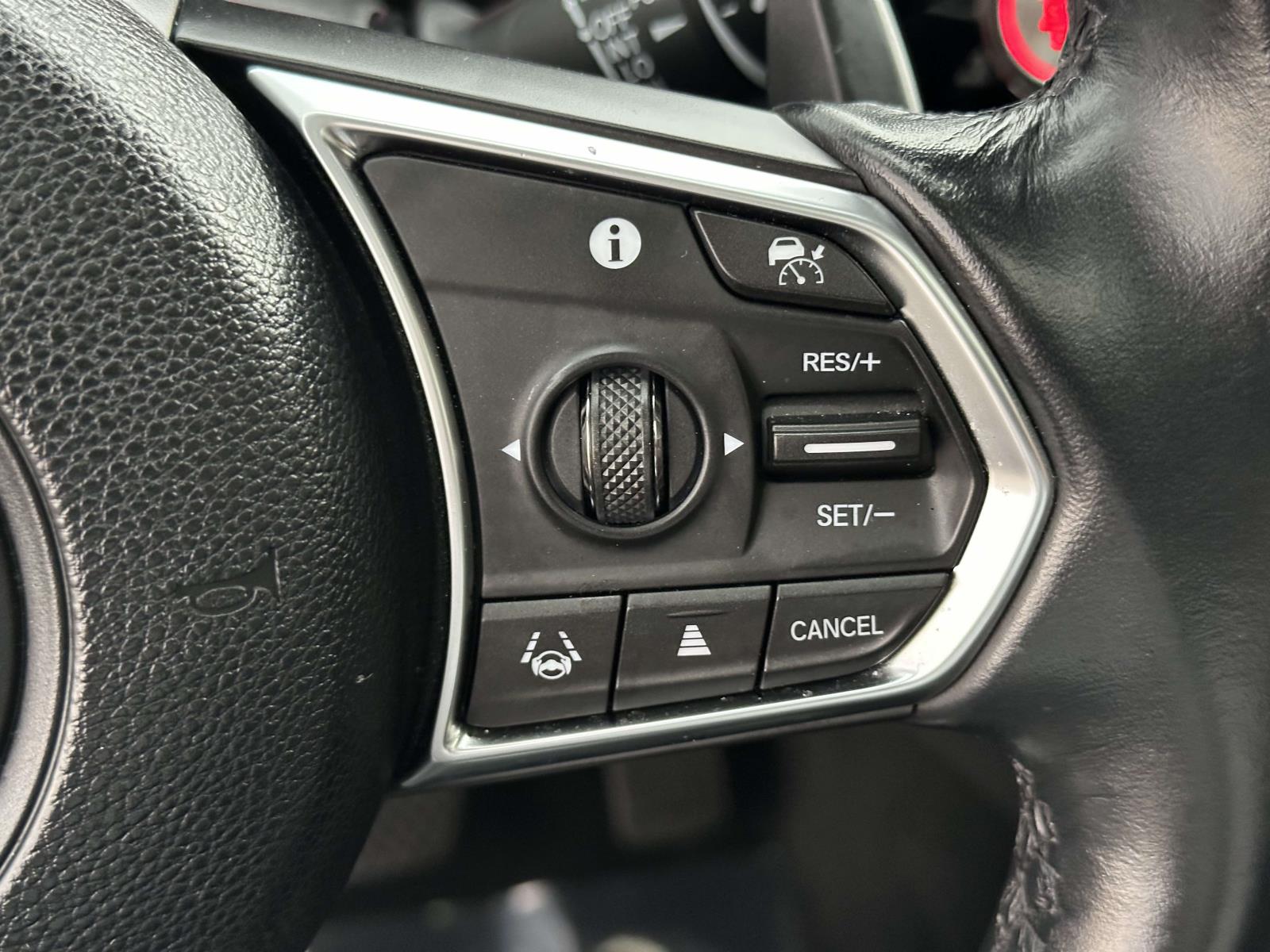 used 2023 Acura MDX car, priced at $35,998