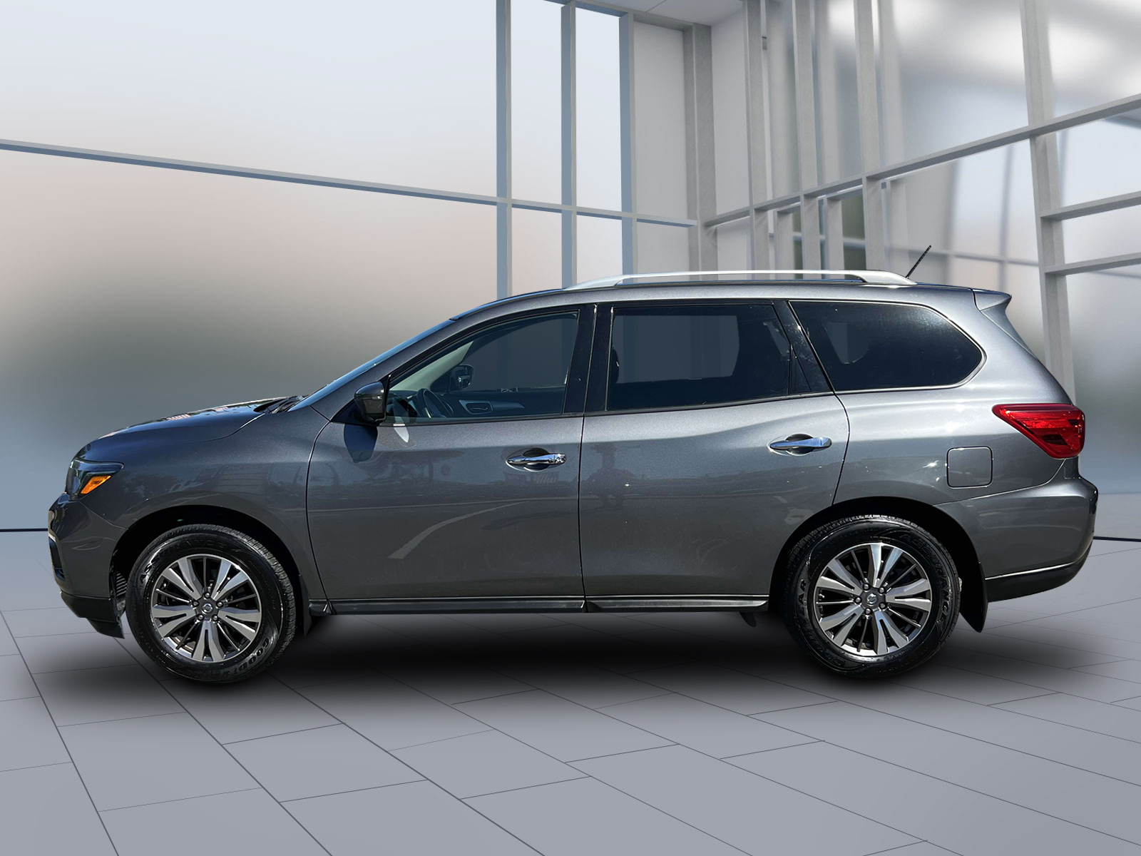 used 2018 Nissan Pathfinder car