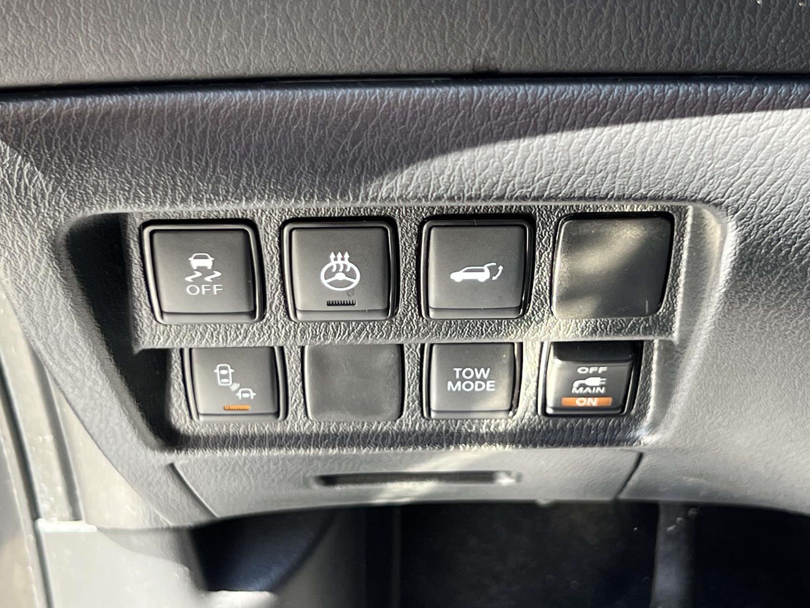 used 2018 Nissan Pathfinder car