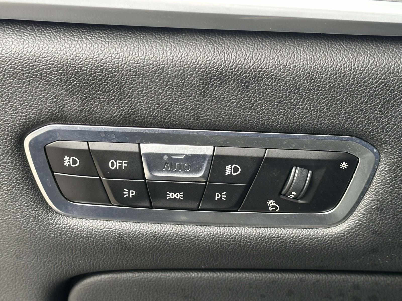 used 2021 BMW X7 car, priced at $38,532