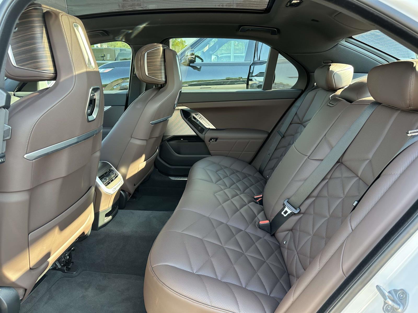 used 2025 BMW 7-Series car, priced at $74,369