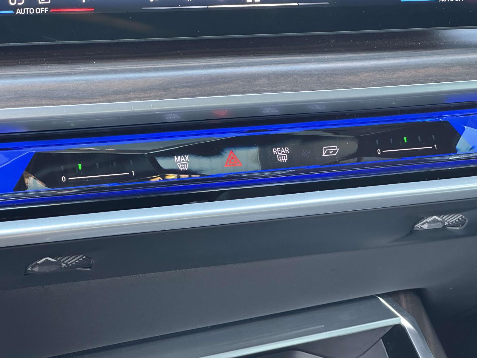 used 2025 BMW 7-Series car, priced at $74,369