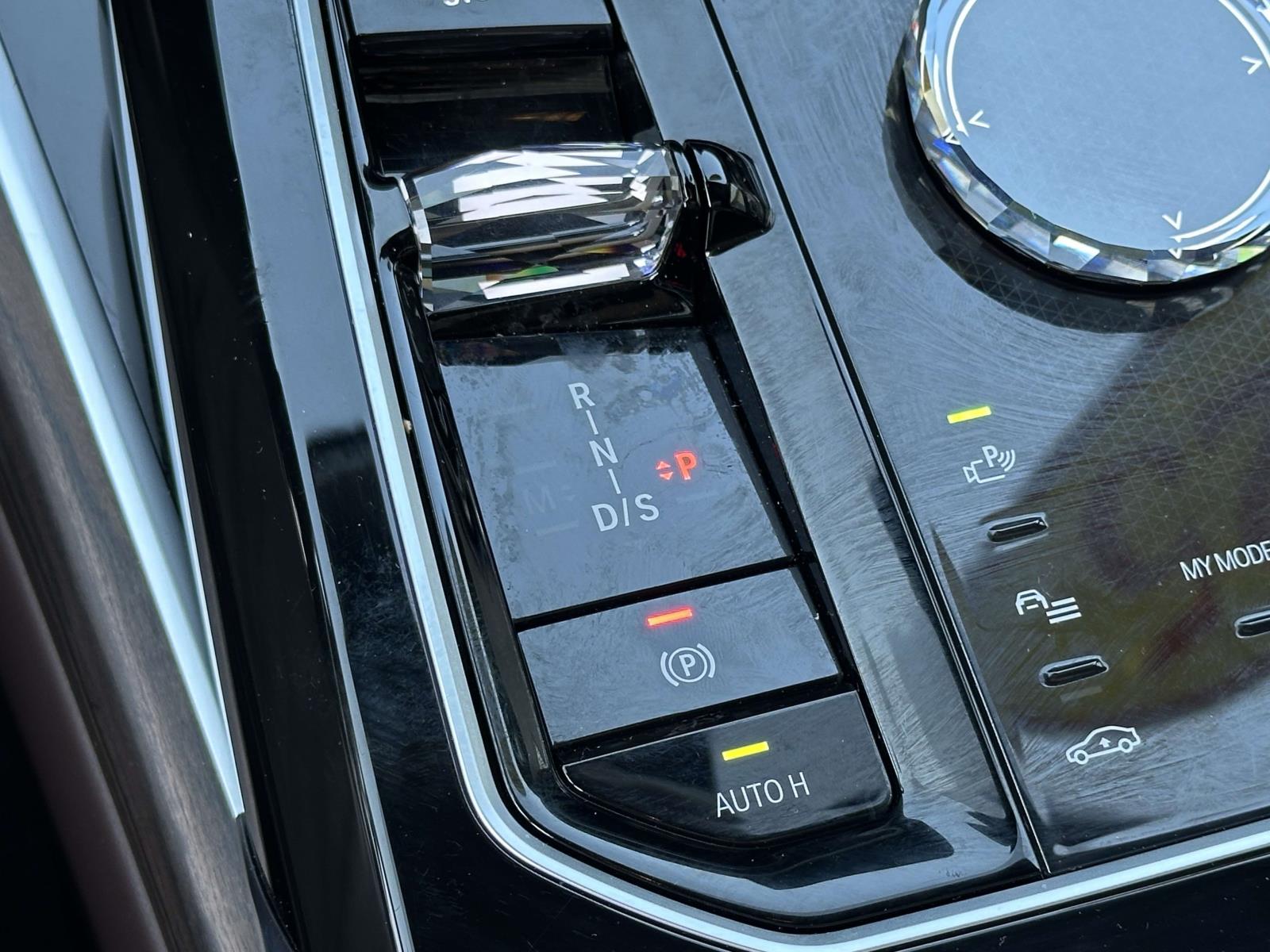 used 2025 BMW 7-Series car, priced at $74,369