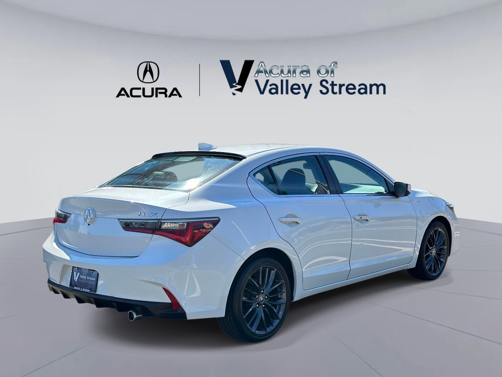 Certified Used 2019 Platinum White Pearl Acura Sedan image 5