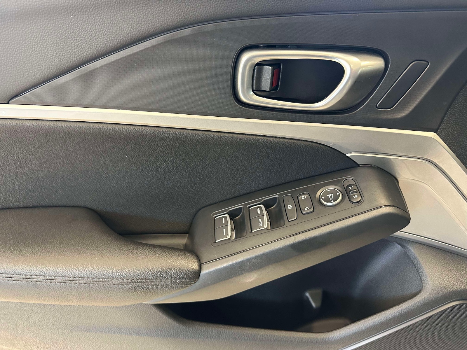 Certified Used 2024 Gray Acura CVT image 18