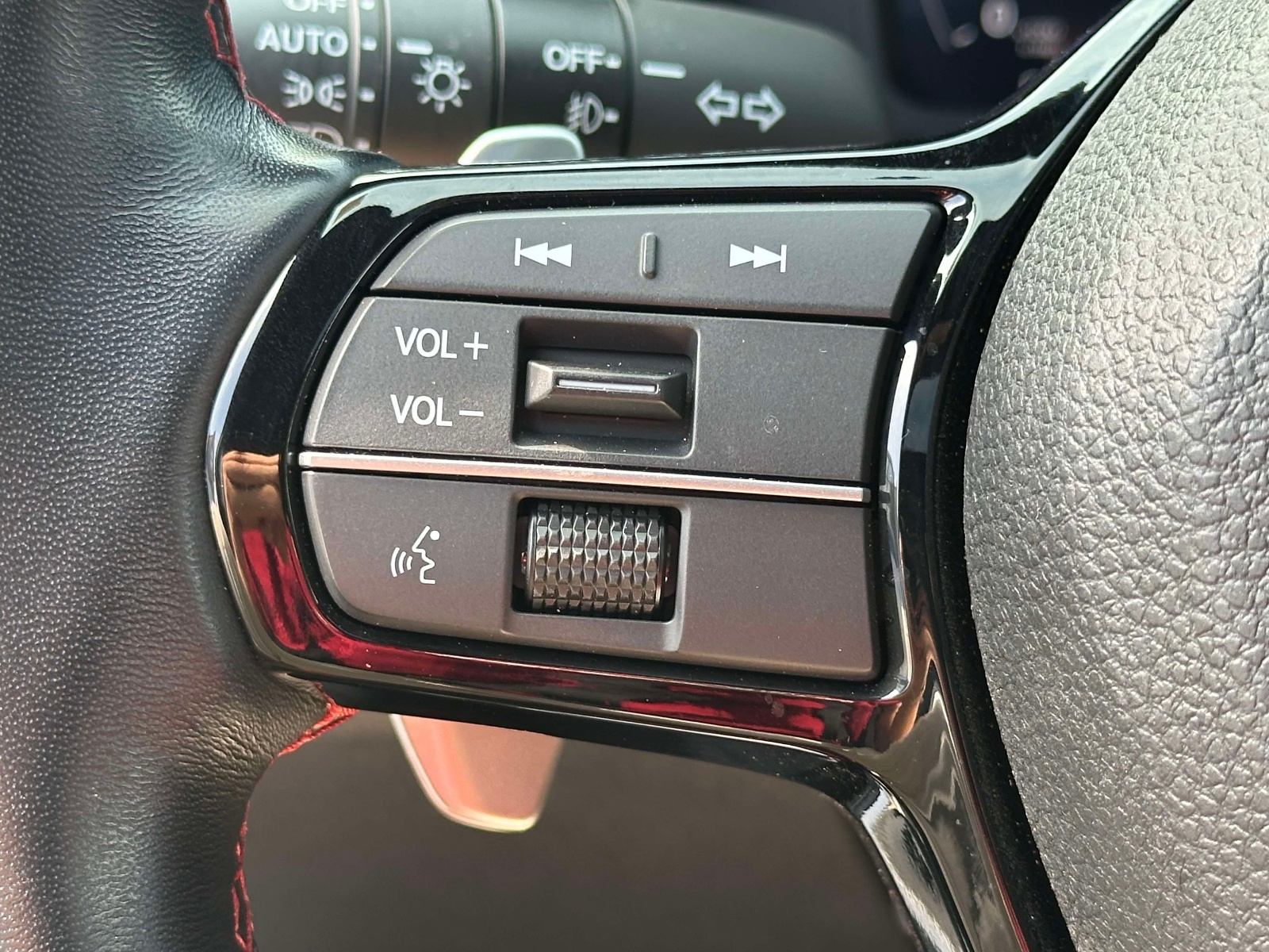 Certified Used 2025 White Acura CVT w/A-Spec Technology Package image 27