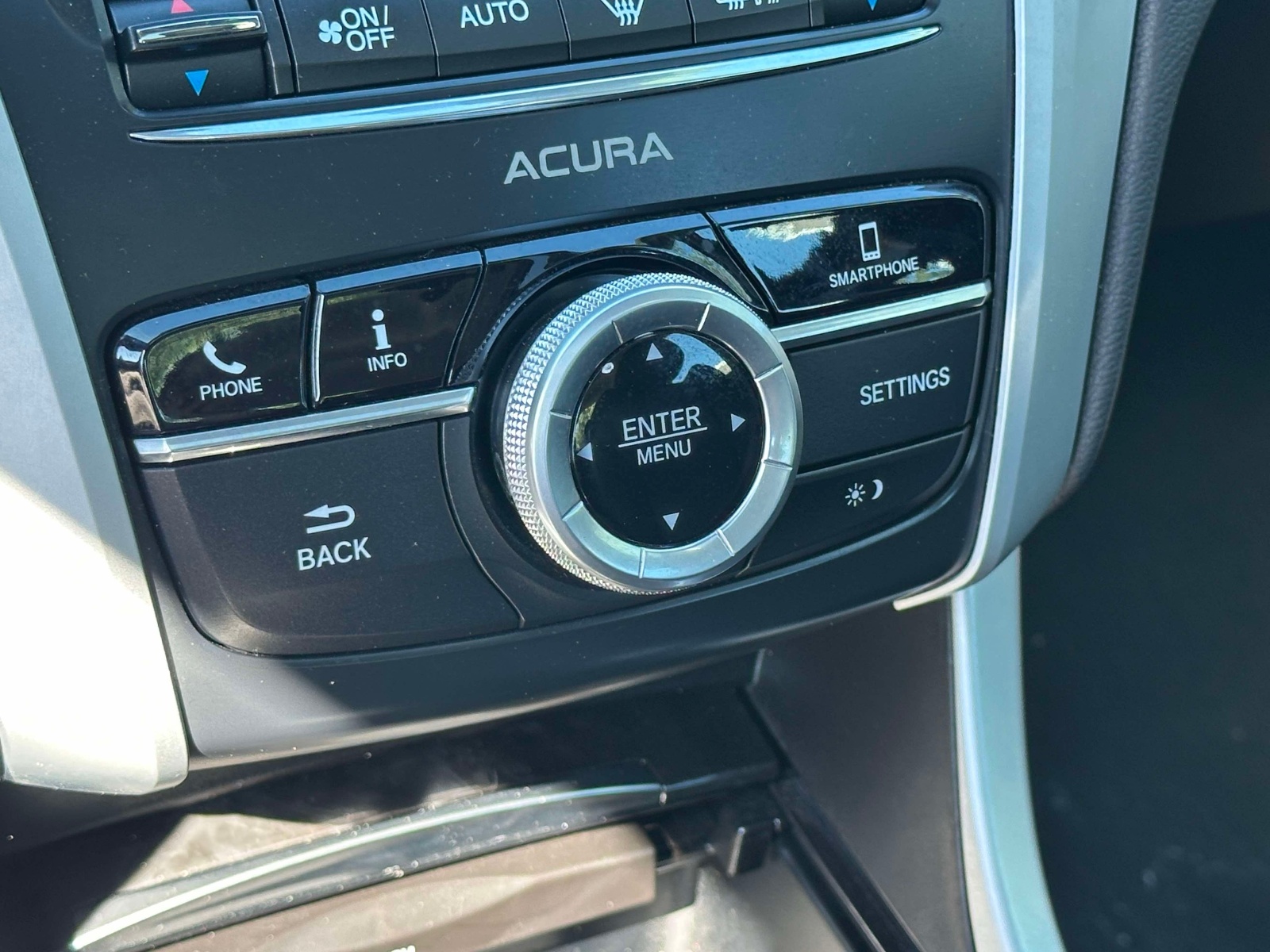 Certified Used 2020 Gray Acura 2.4L FWD image 35
