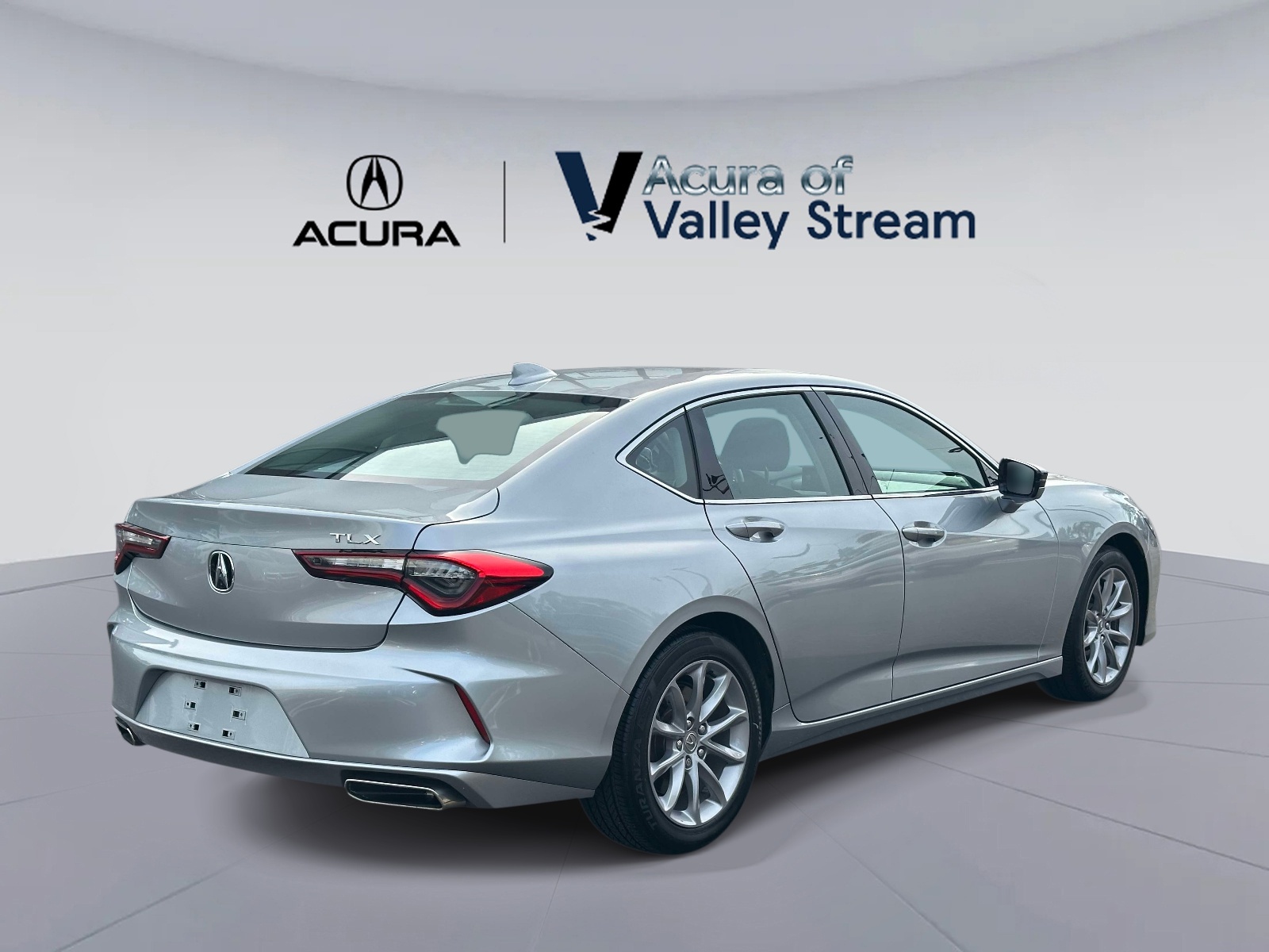 Certified Used 2023 Silver Acura FWD image 5