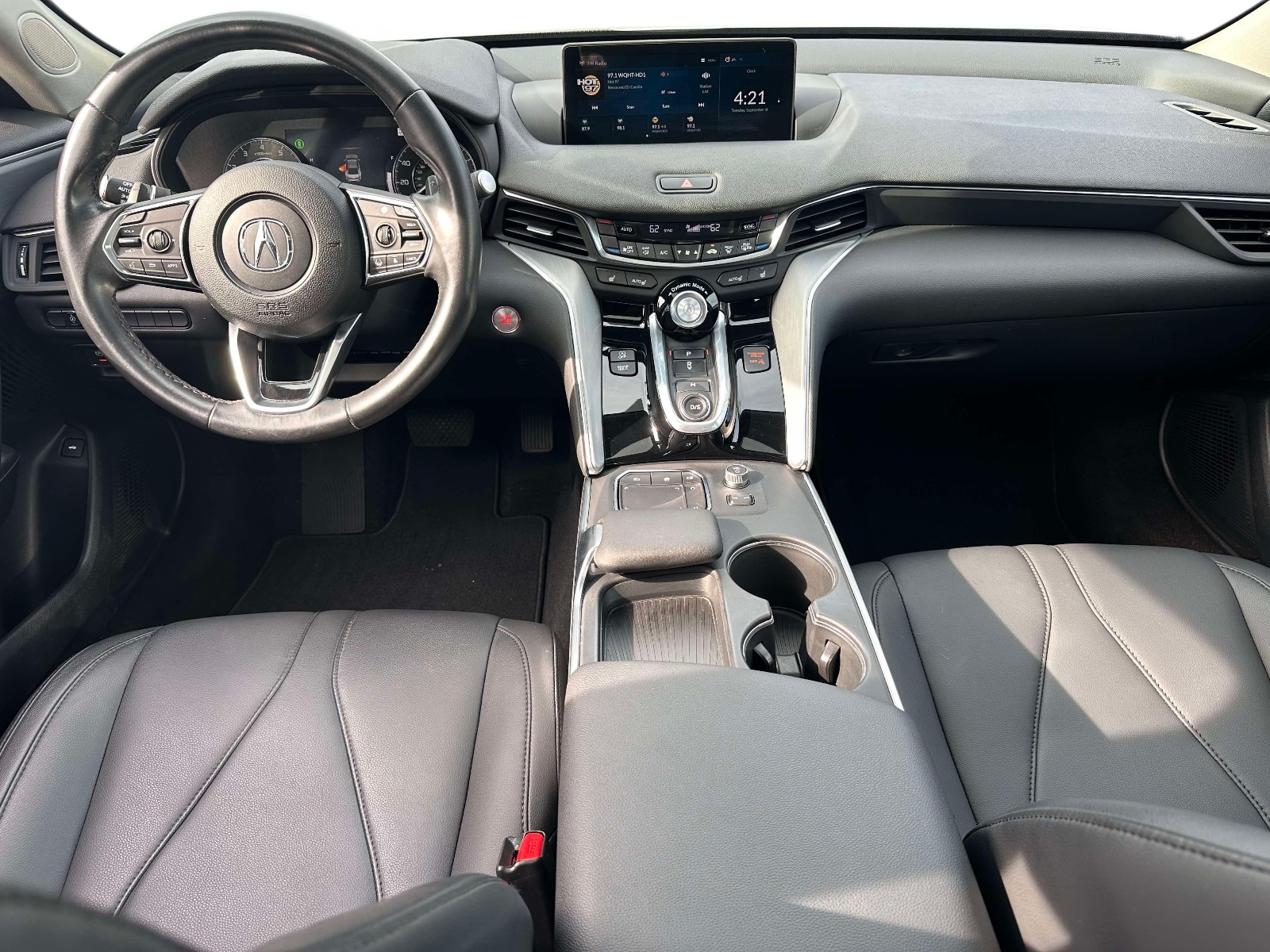 Certified Used 2023 Silver Acura FWD image 19