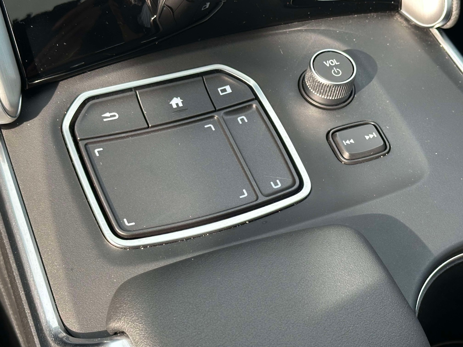 Certified Used 2023 Silver Acura FWD image 39