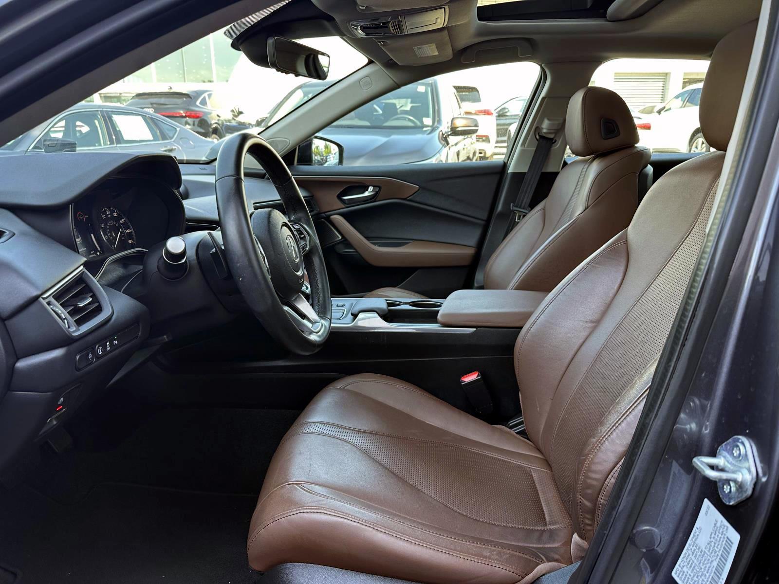 Certified Used 2022 Gray Acura FWD w/Technology Package image 14