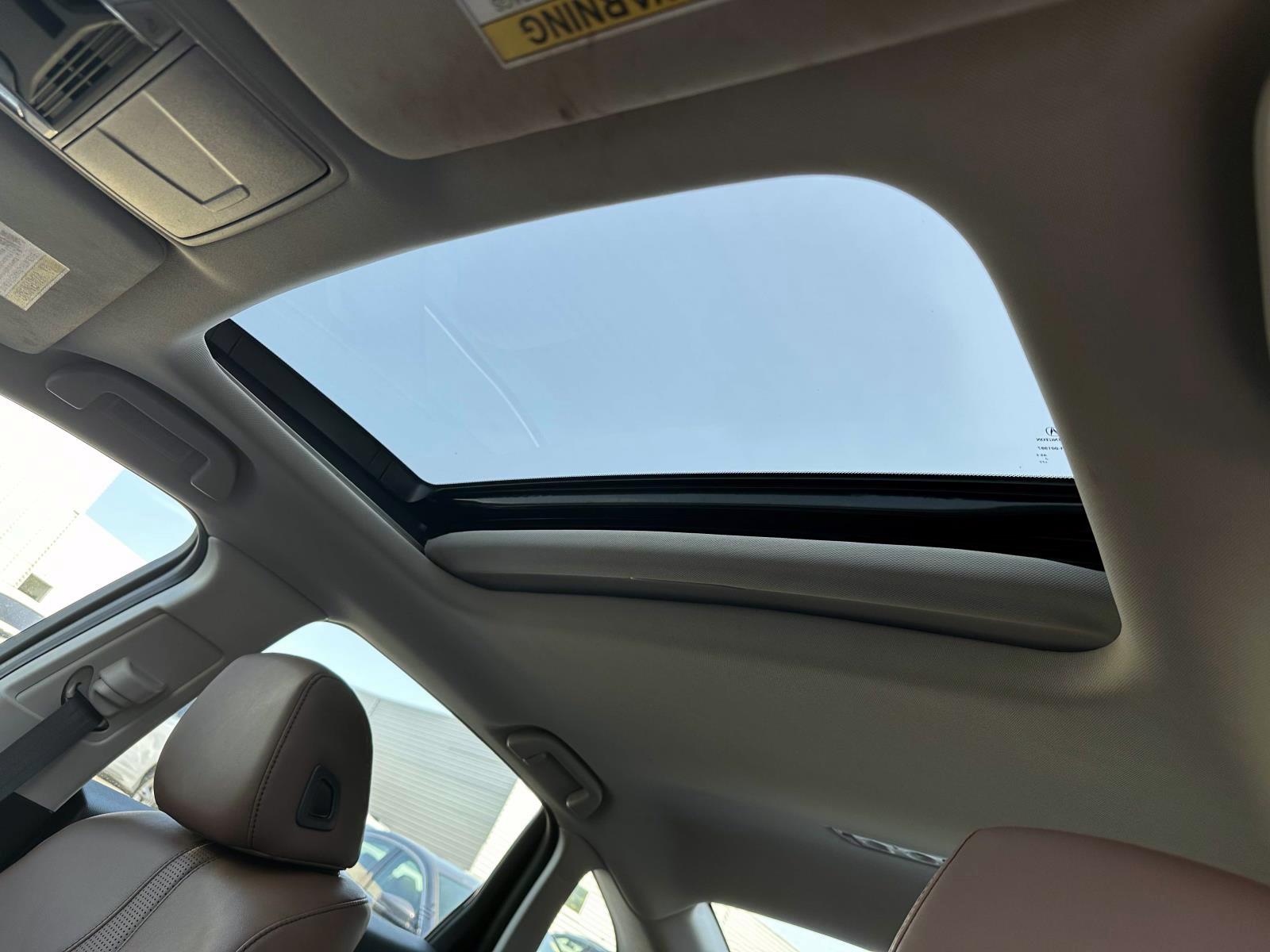 Certified Used 2022 Gray Acura FWD w/Technology Package image 19