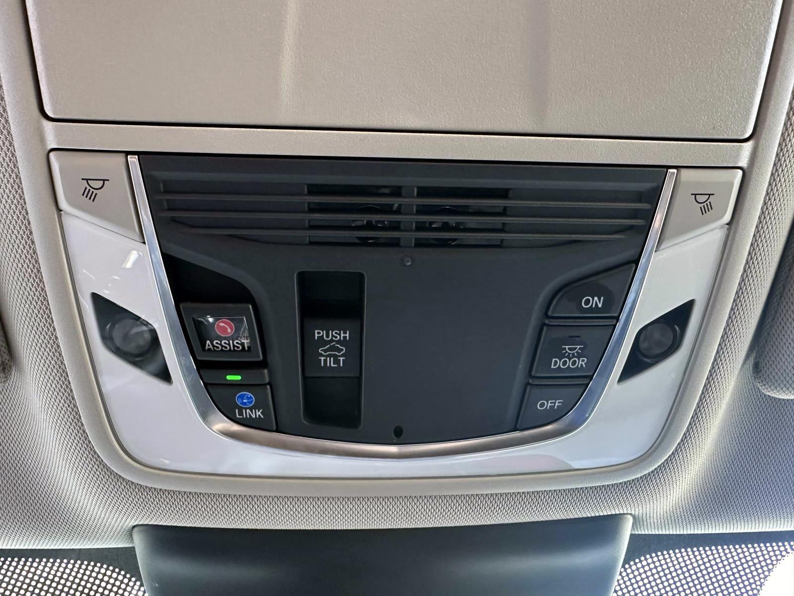 Certified Used 2022 Gray Acura FWD w/Technology Package image 34