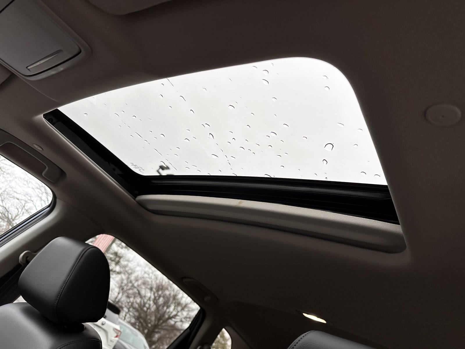 Used 2023 Blue Honda EX-L AWD image 20