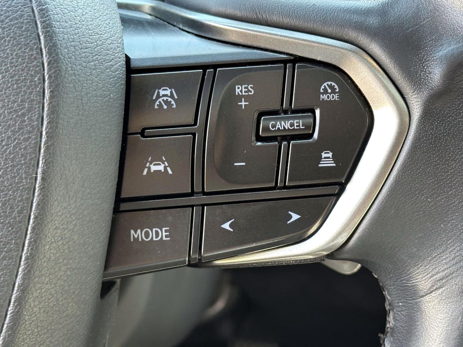 Used 2023 Silver Lexus RX 350 AWD image 24