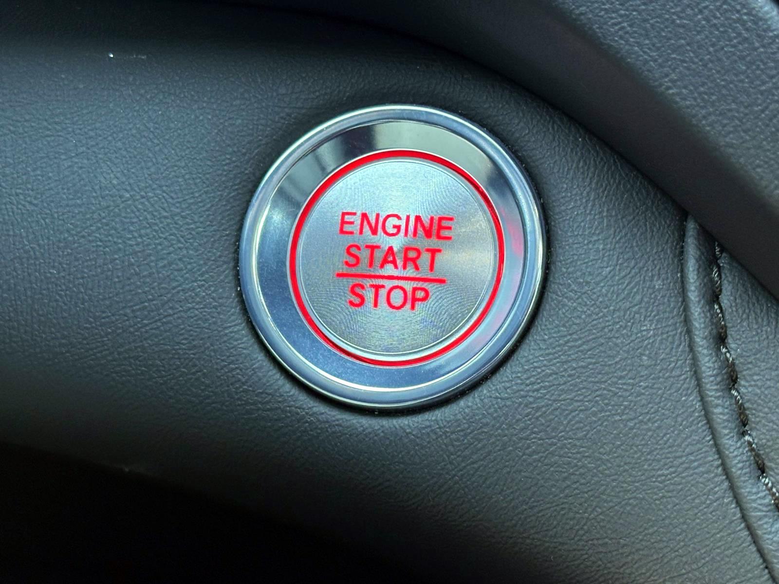 Used 2023 White Acura SH-AWD image 27