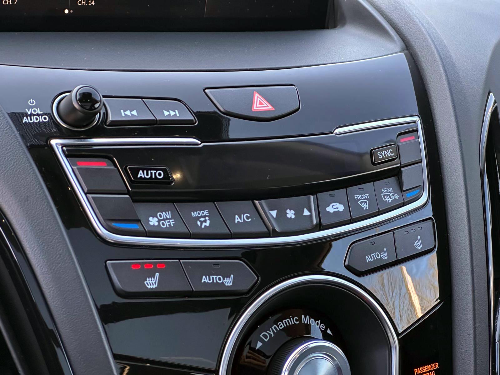 Used 2023 White Acura SH-AWD image 30