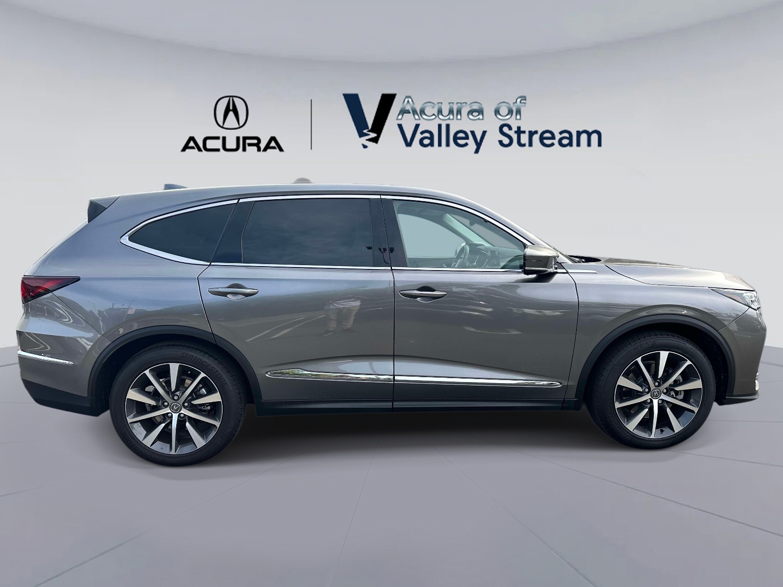 Certified Used 2026 Gray Acura FWD w/Technology Package image 4