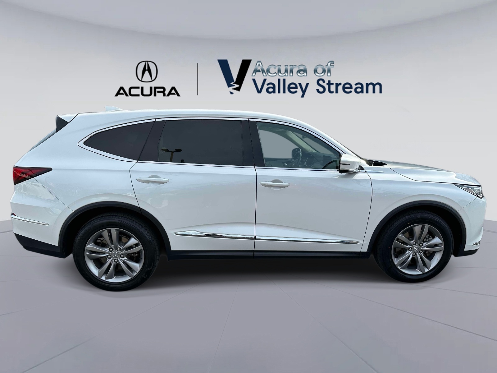 Certified Used 2023 White Acura SH-AWD image 4