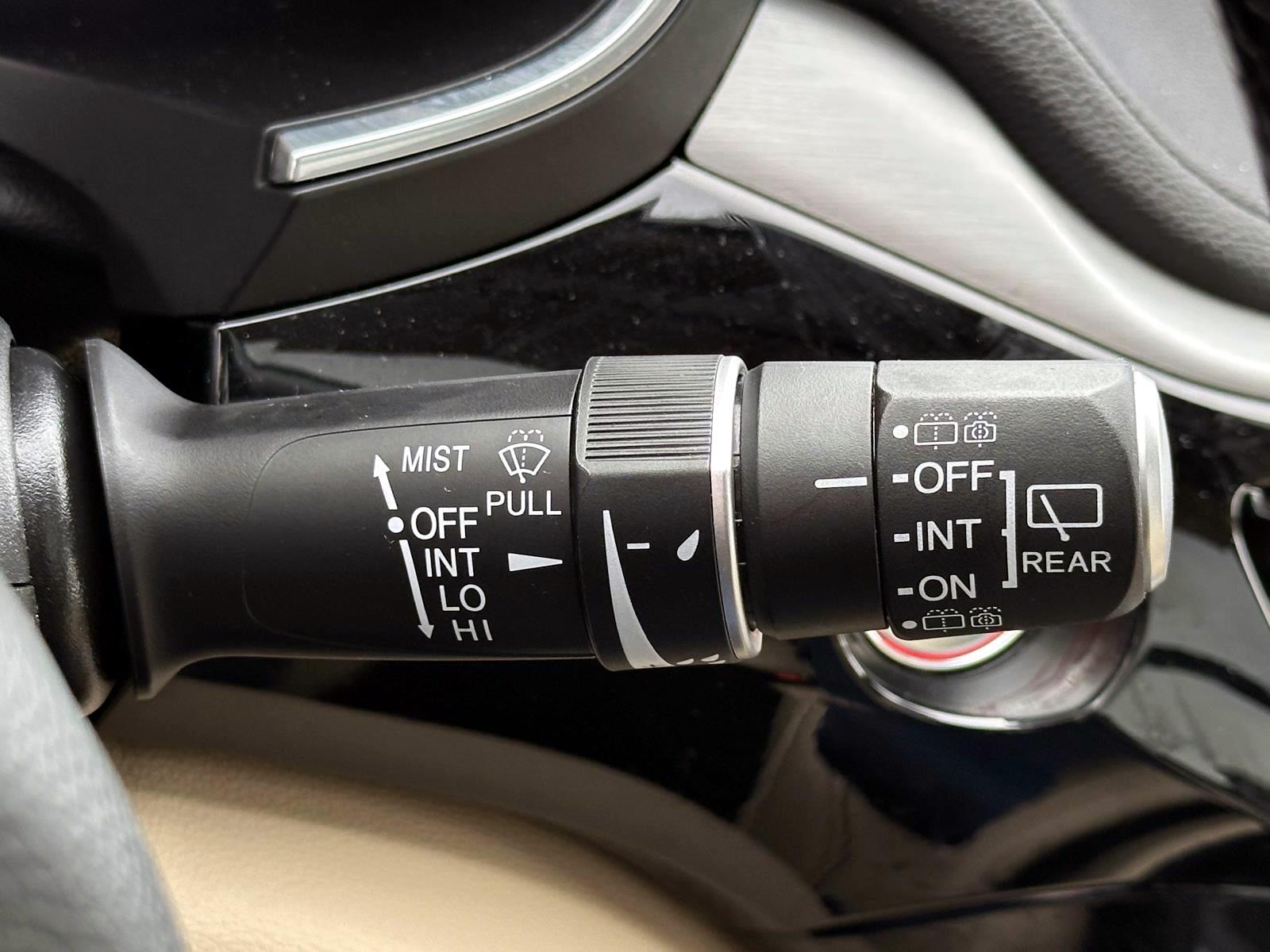 Certified Used 2023 White Acura SH-AWD image 27