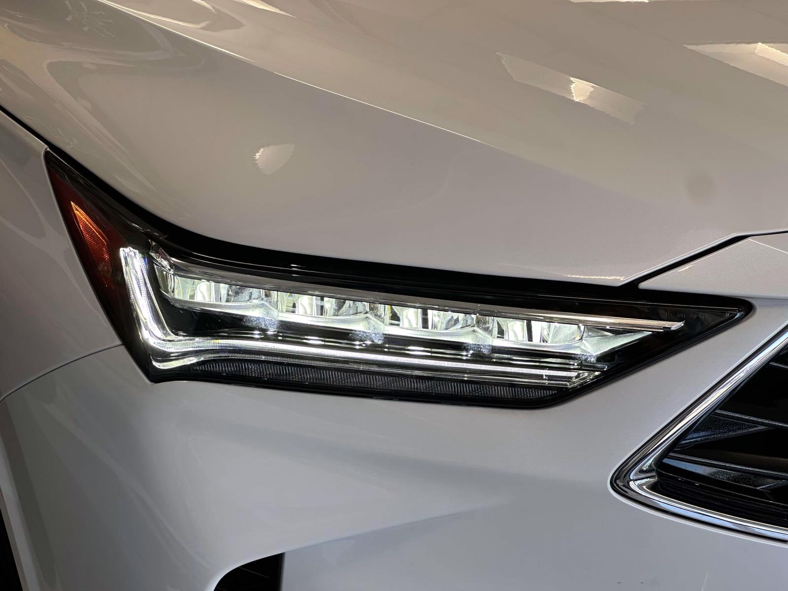 Certified Used 2025 White Acura SH-AWD w/Advance Package image 7
