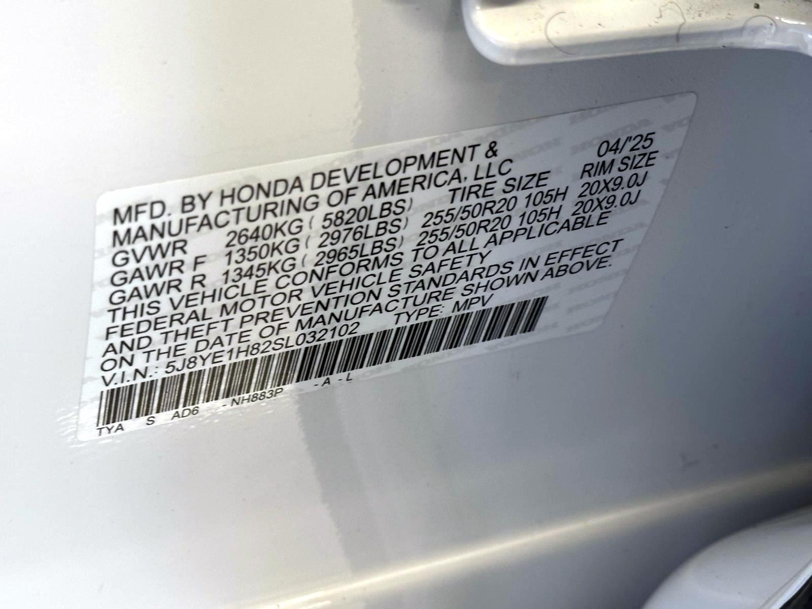 Certified Used 2025 White Acura SH-AWD w/Advance Package image 20