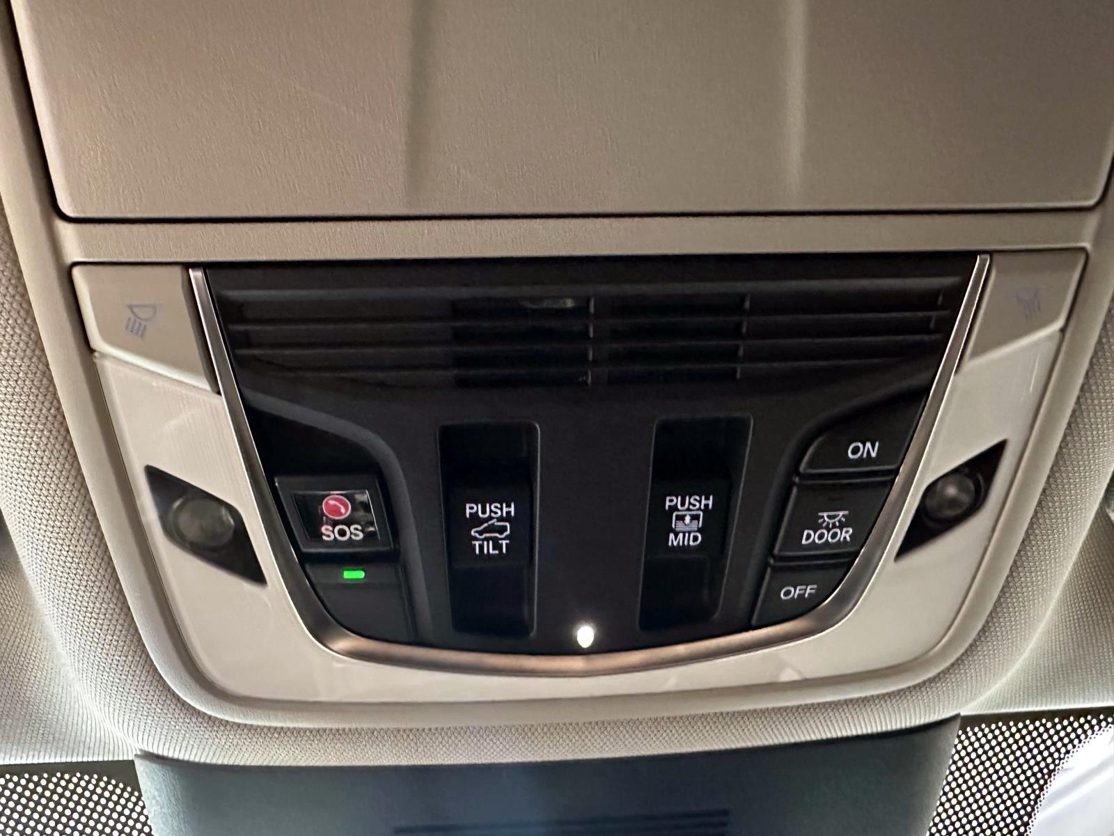 Certified Used 2025 White Acura SH-AWD w/Advance Package image 36