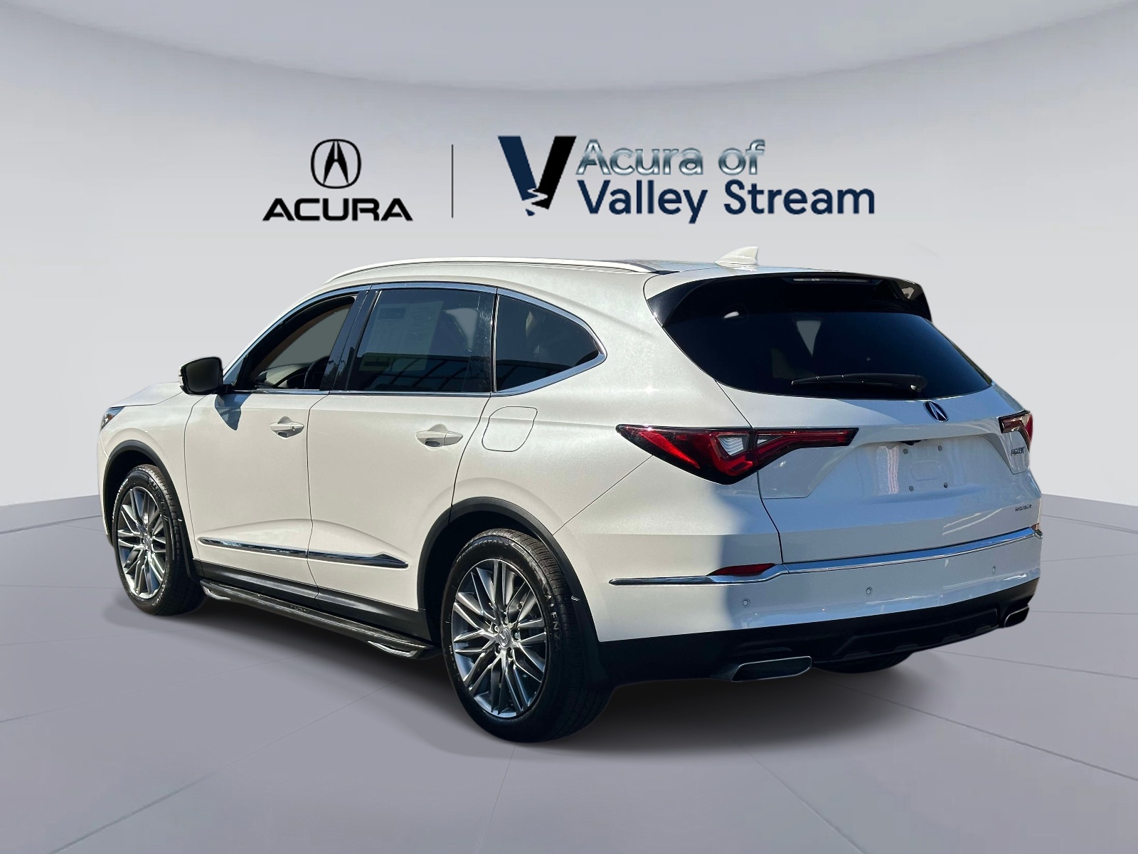 Certified Used 2022 White Acura Advance image 7
