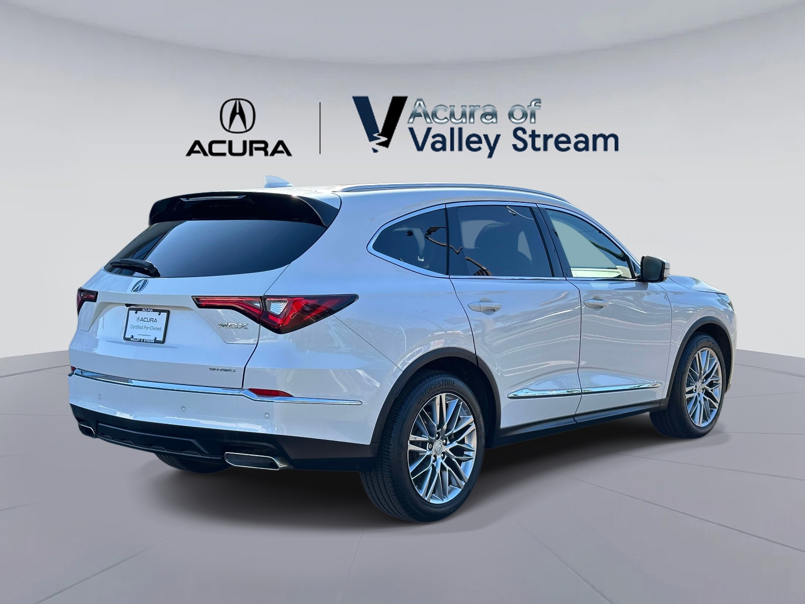Certified Used 2023 White Acura SH-AWD w/Advance Package image 5