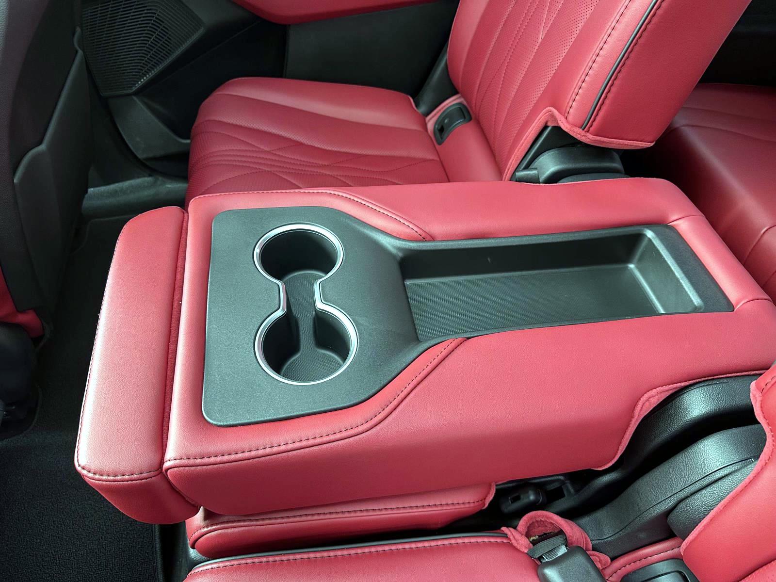 Used 2025 White Acura SH-AWD w/A-Spec Advance Package image 12